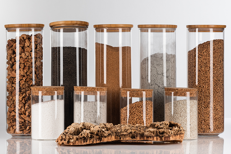 Natural ingredients used in Diasen insulating plaster